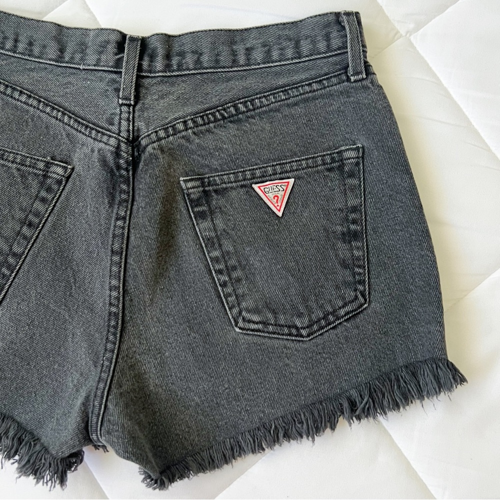 GUESS High Waisted Shorts - Picture 4 of 4